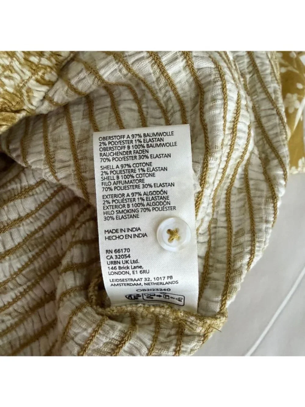 Anthropologie XL Chartreuse Yellow Seersucker Smocked Puff-Sleeve Crop Top - Picture 14 of 15